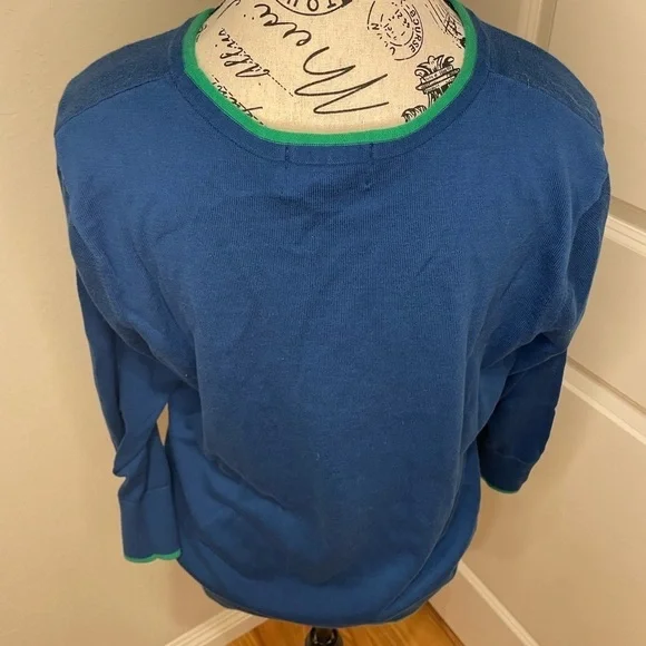 Lands End size Large Blue Sweater with Dog Design - Picture 3 of 9